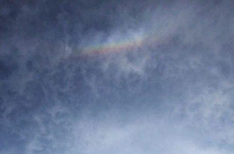 環天頂アークと虹、ダブル大気光学現象